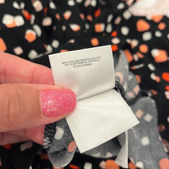 Nine West Cold Shoulder Black Pattern Short Sleeve Blouse - Picture 11 of 12